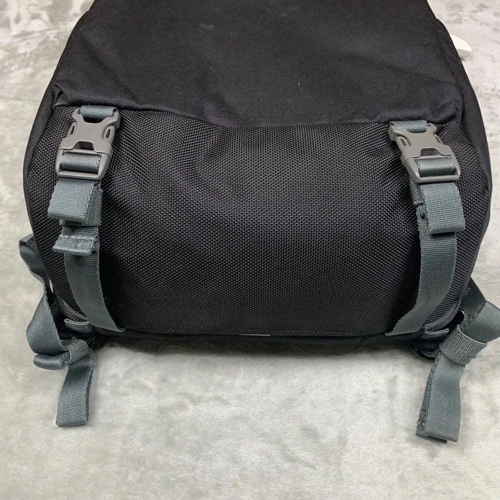 Lowepro m-Trekker‎ BP 150 Camera Backpack Bag Photo Black Cordura Fabric Durable
